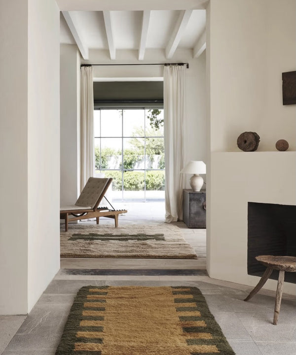Contemporary Beni Mrirt 2'6 x 10'