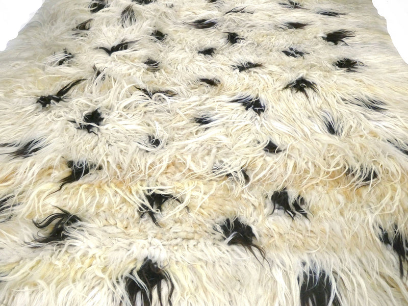 Long Hair Russian Wool Rug 7'6 x 9'5