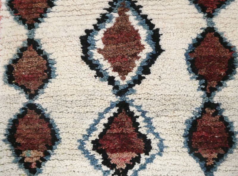 Moroccan Azilal Runner 2’7 x 10’